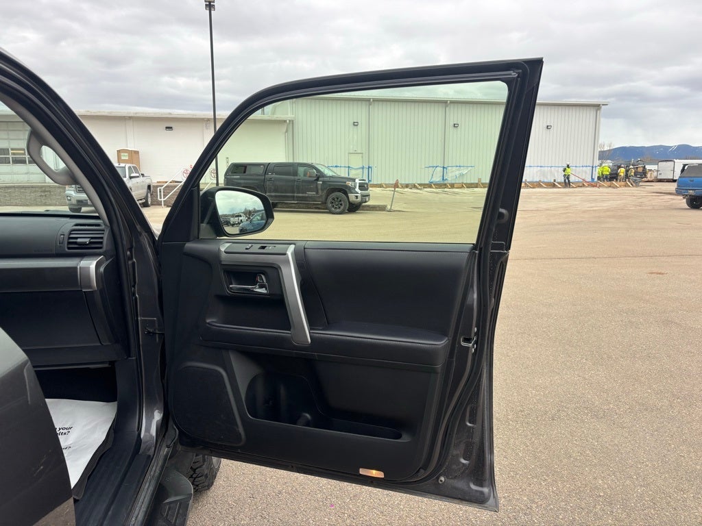 2022 Toyota 4Runner SR5 Premium