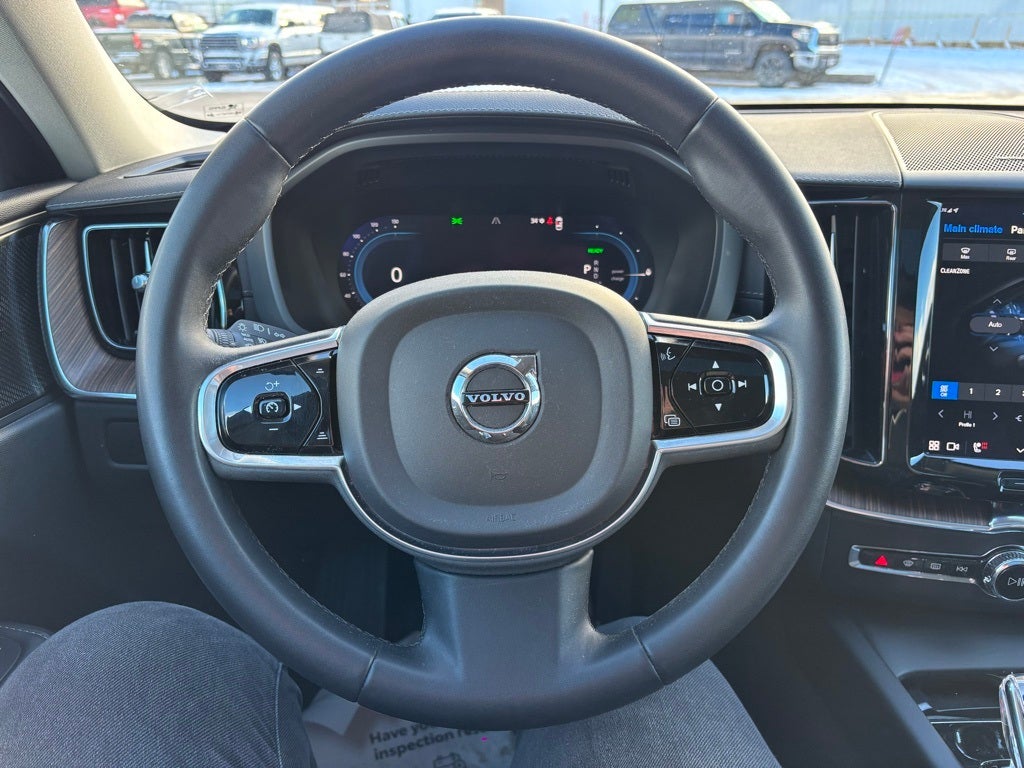 2023 Volvo XC60 Recharge Plug-In Hybrid Ultimate