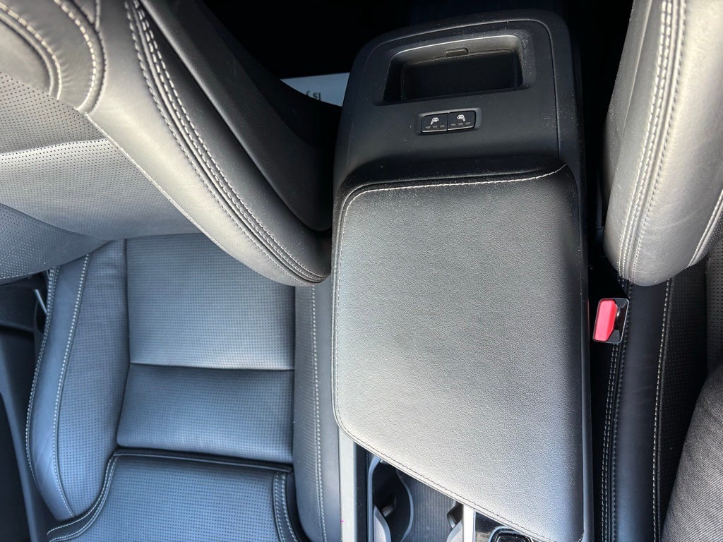 2023 Volvo XC60 Recharge Plug-In Hybrid Ultimate