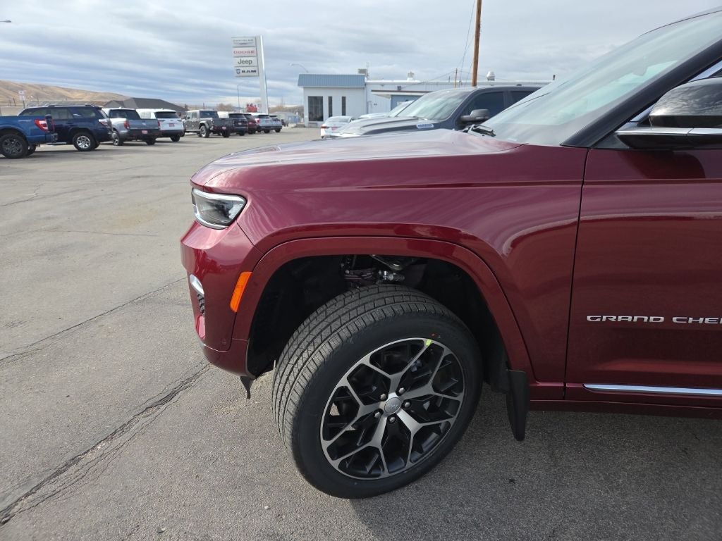 2025 Jeep Grand Cherokee Summit Reserve