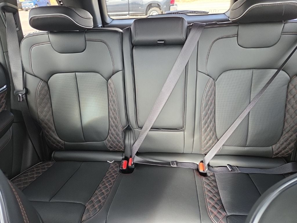 2025 Jeep Grand Cherokee Summit Reserve