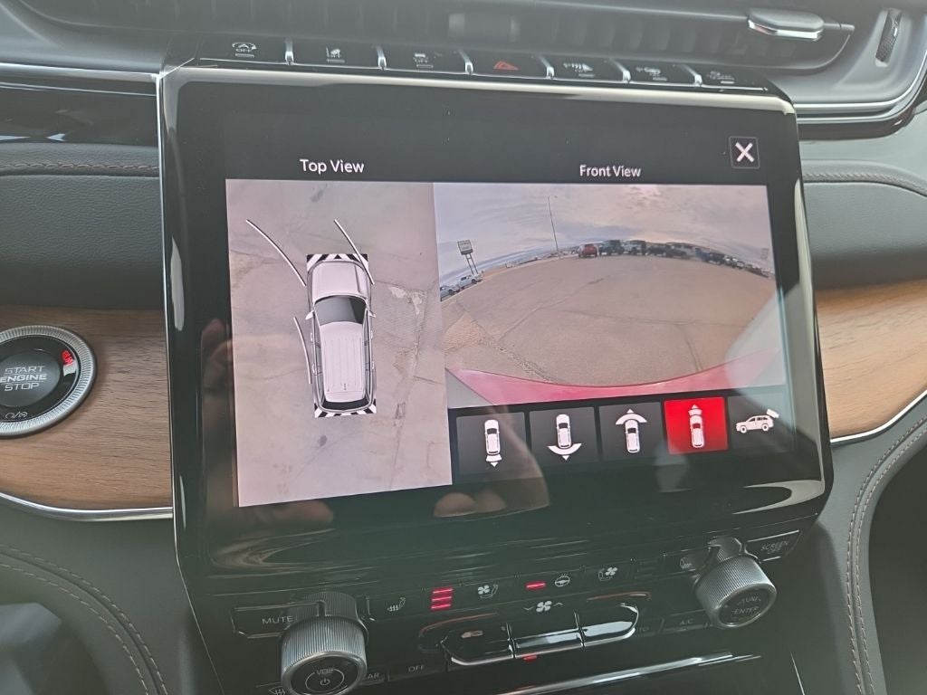 2025 Jeep Grand Cherokee Summit Reserve