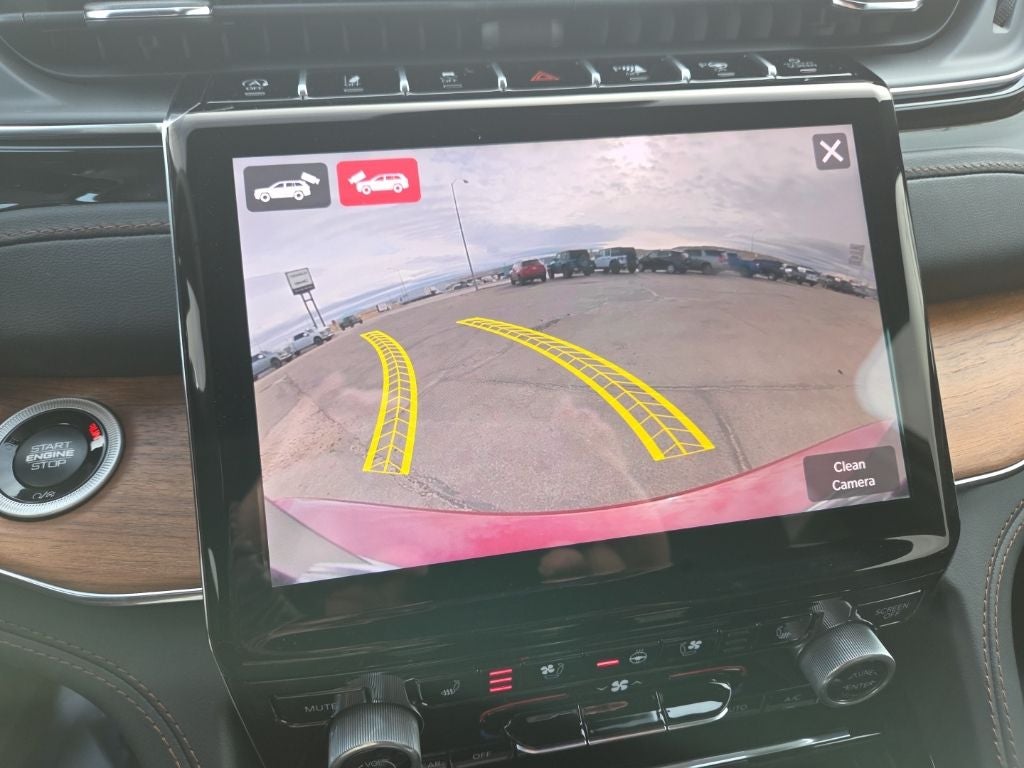 2025 Jeep Grand Cherokee Summit Reserve