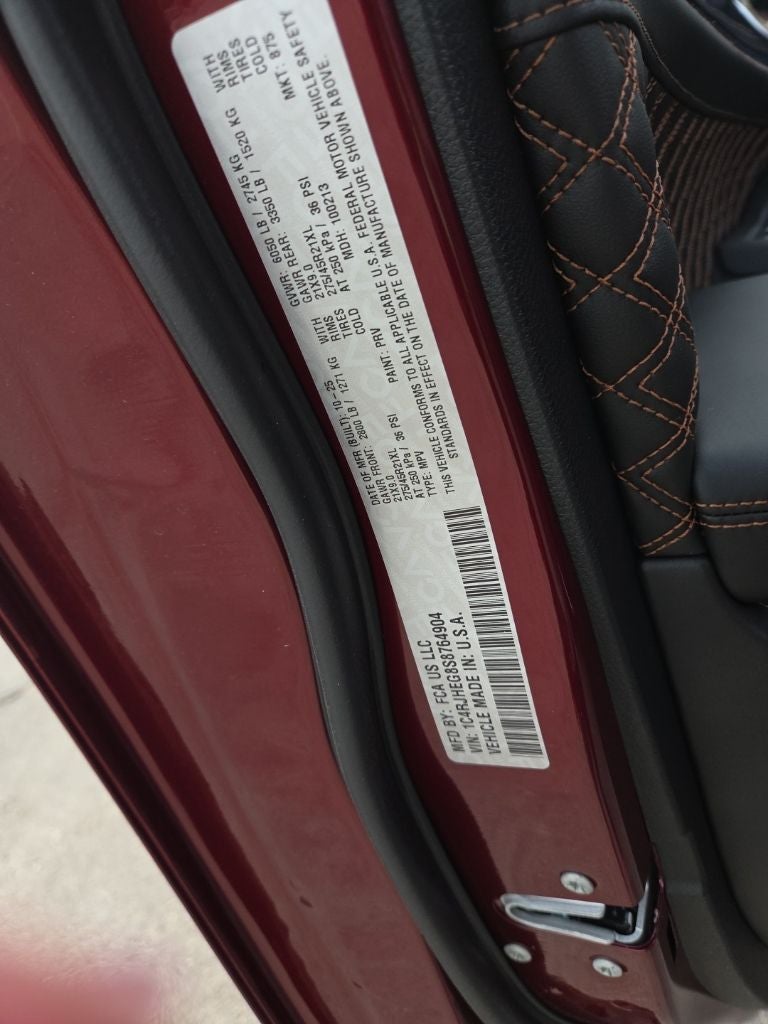 2025 Jeep Grand Cherokee Summit Reserve