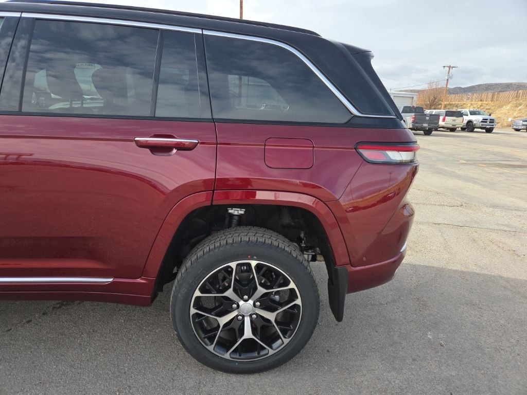 2025 Jeep Grand Cherokee Summit Reserve