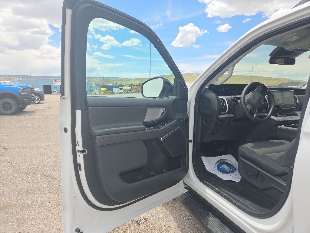2025 Ford Expedition Active - Photo 19