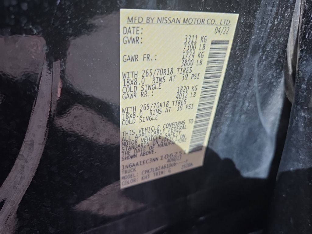 2022 Nissan Titan SV