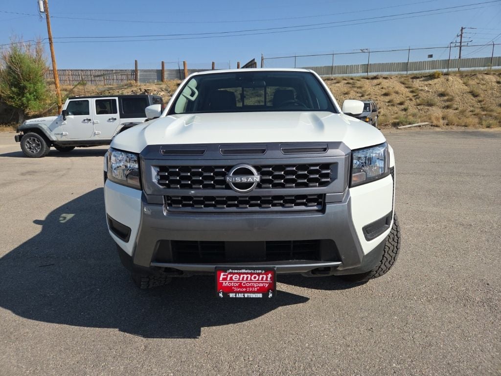 2025 Nissan Frontier SV