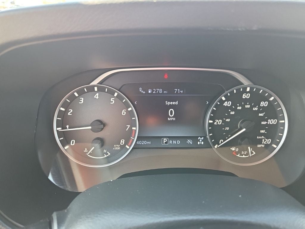 2025 Nissan Frontier SV