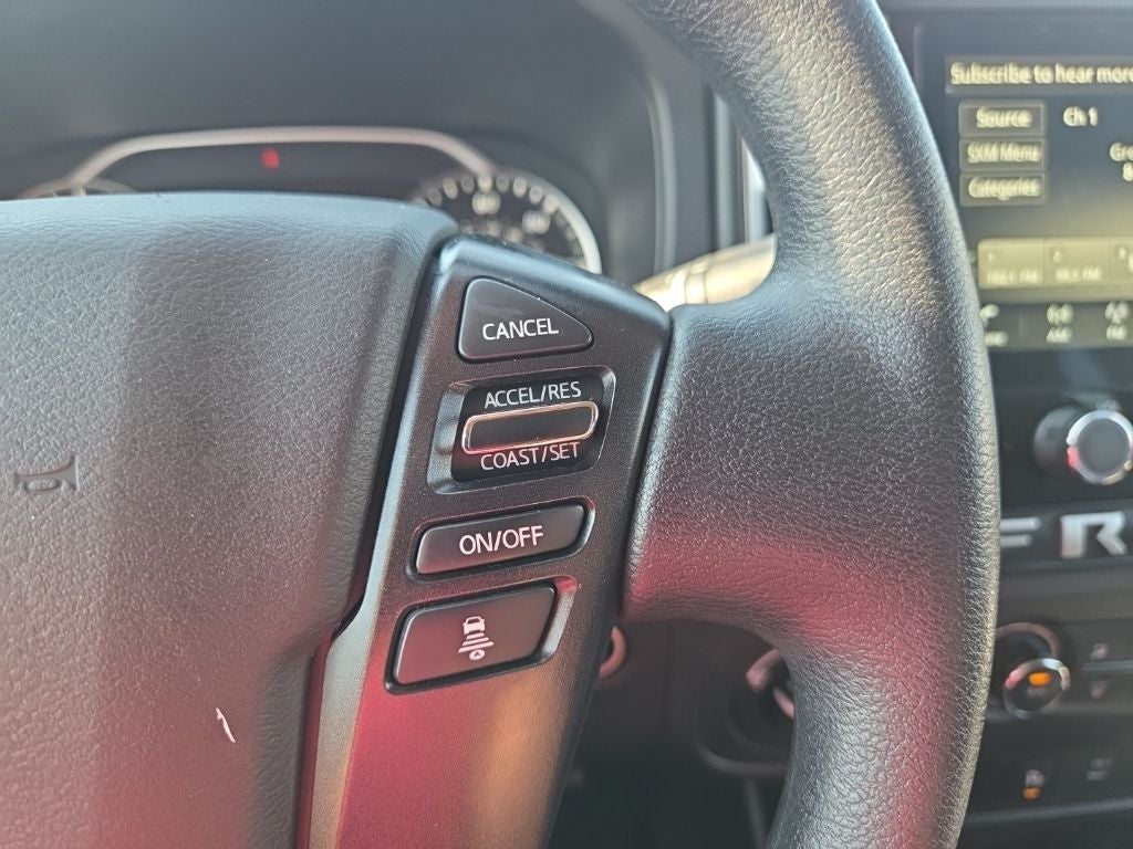 2025 Nissan Frontier SV