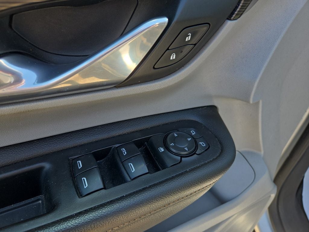 2020 GMC Terrain SLT - Photo 16