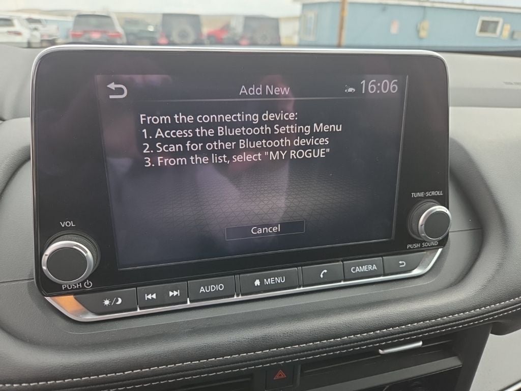 2025 Nissan Rogue SV