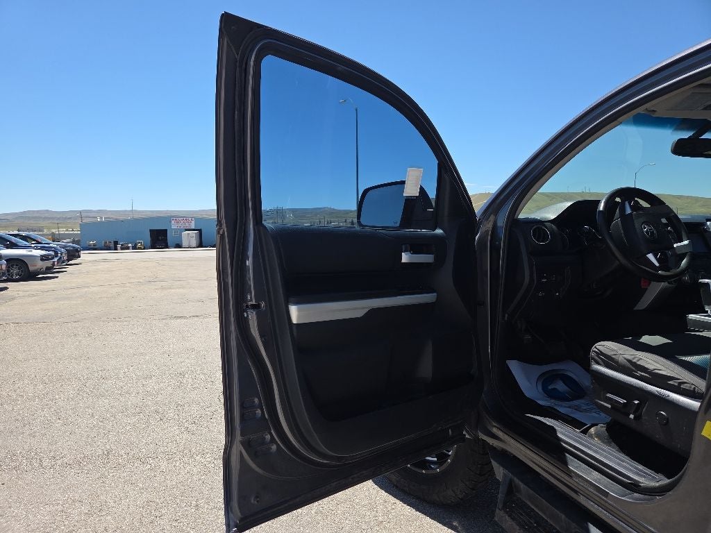 2014 Toyota Tundra SR5 CrewMax