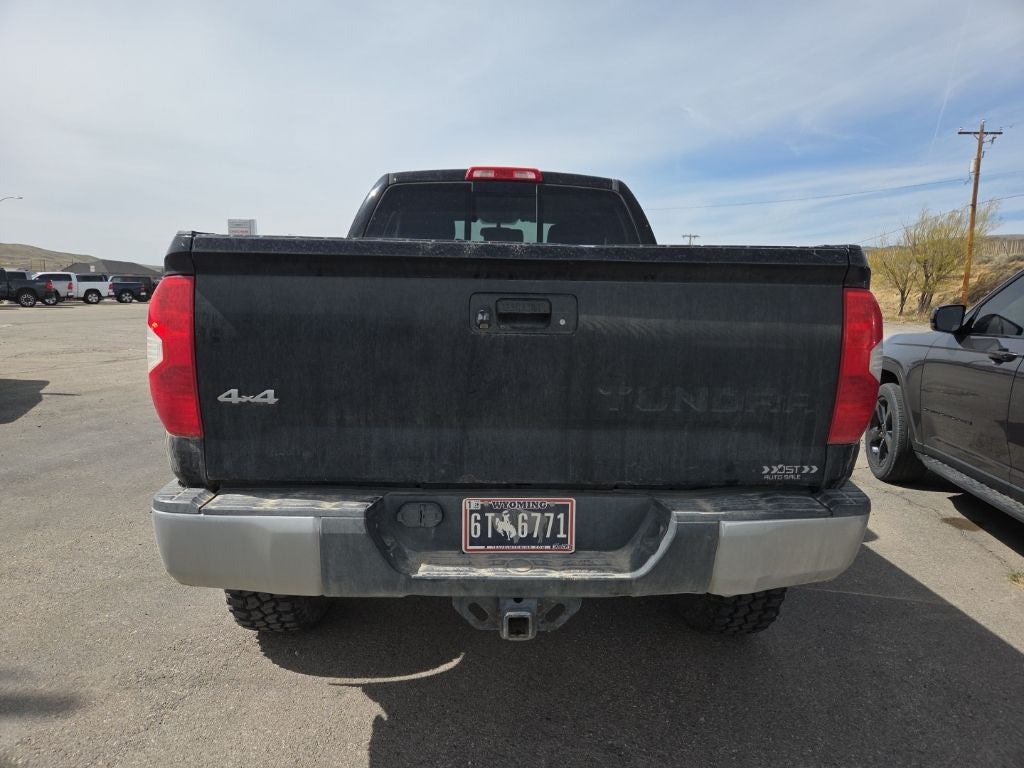 2015 Toyota Tundra SR5