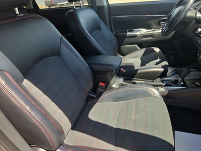 2025 Mitsubishi Outlander Sport 2.0 SE