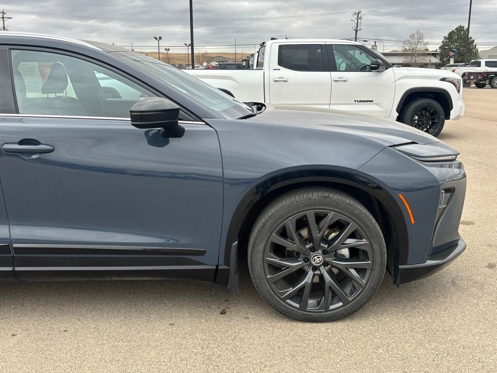 2025 Toyota Crown Signia Limited