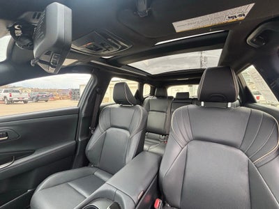 2025 Toyota Crown Signia Limited