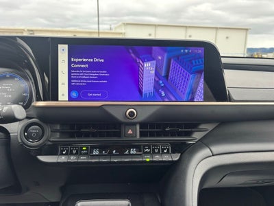 2025 Toyota Crown Signia Limited