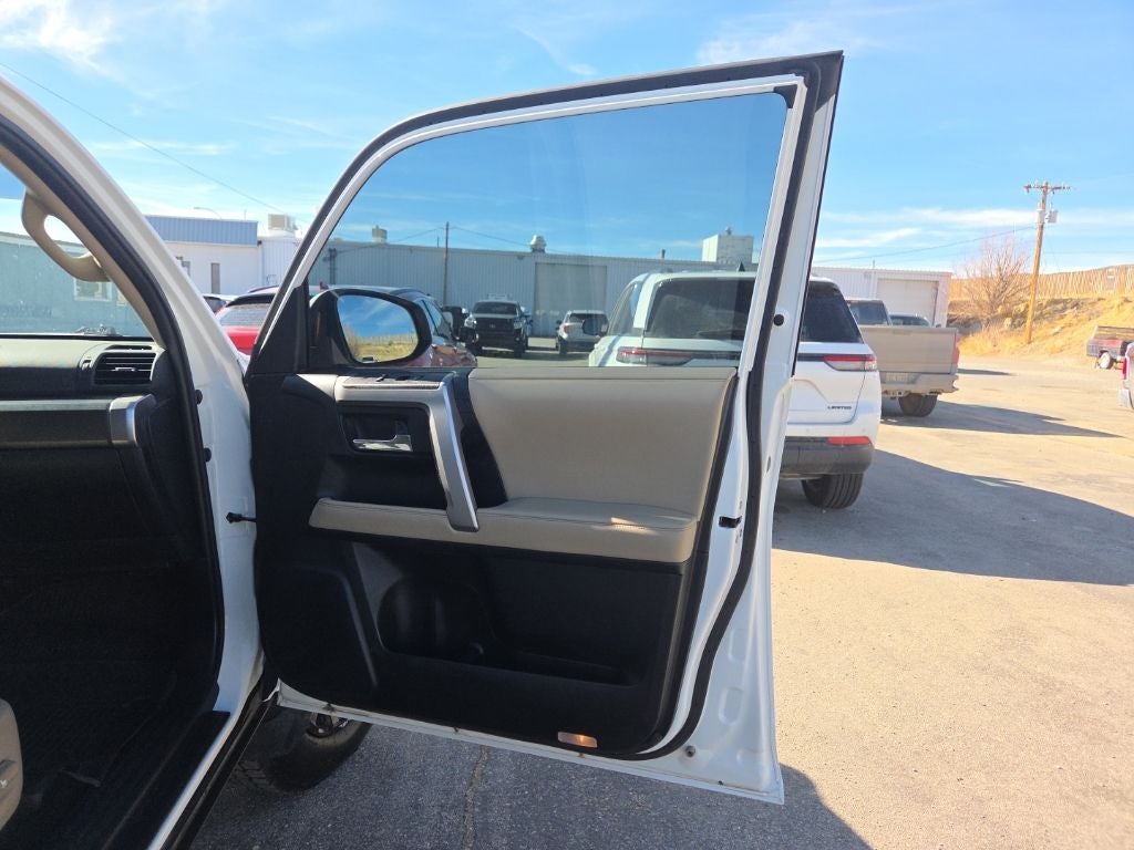 2022 Toyota 4Runner SR5 Premium