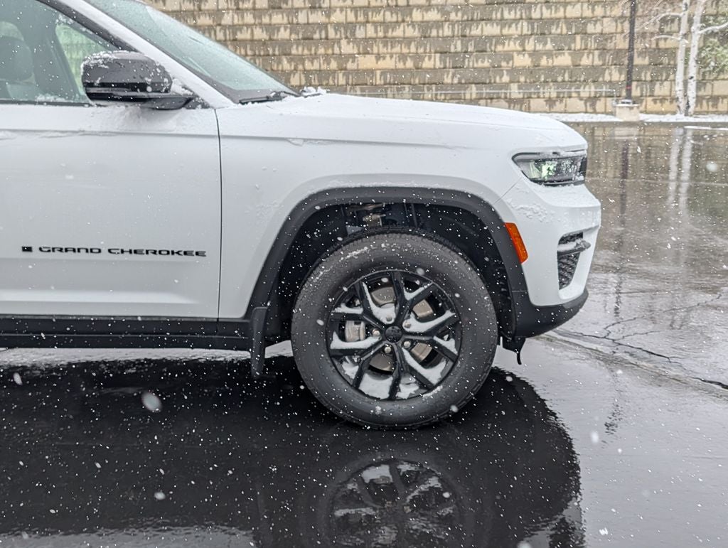 2025 Jeep Grand Cherokee Altitude X 4X4