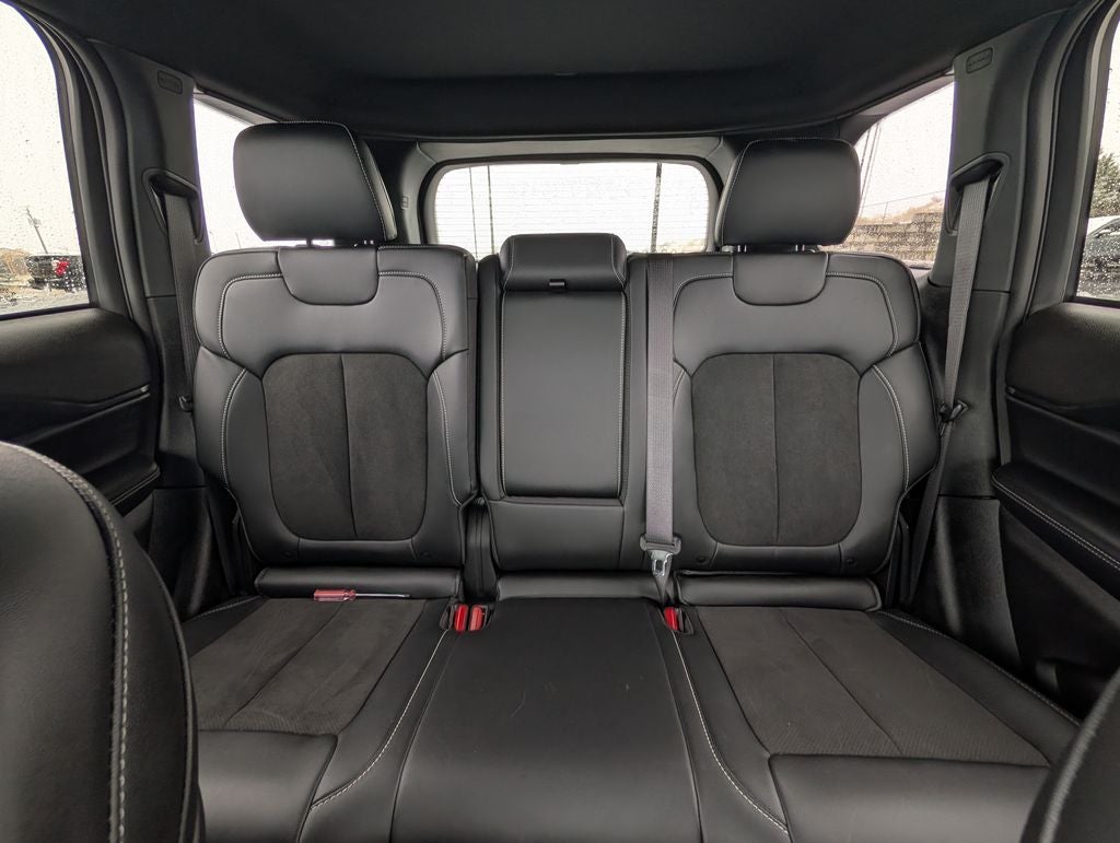 2025 Jeep Grand Cherokee Altitude X 4X4