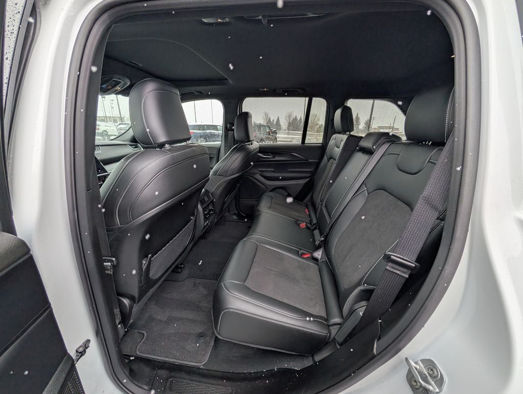 2025 Jeep Grand Cherokee Altitude X 4X4