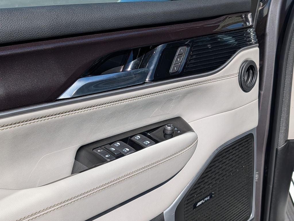 2023 Jeep Wagoneer Base 4x4