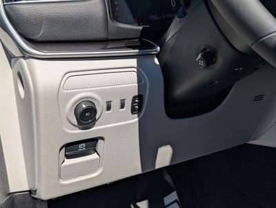 2023 Jeep Wagoneer Base 4x4