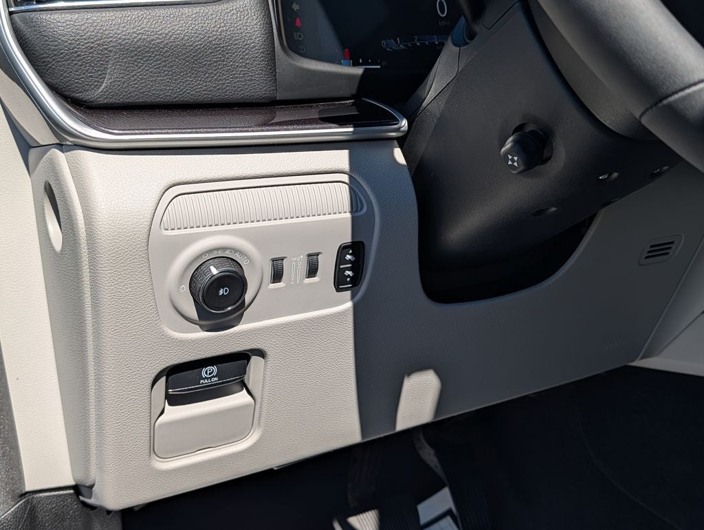 2023 Jeep Wagoneer Base 4x4