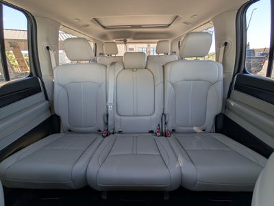 2023 Jeep Wagoneer Base 4x4