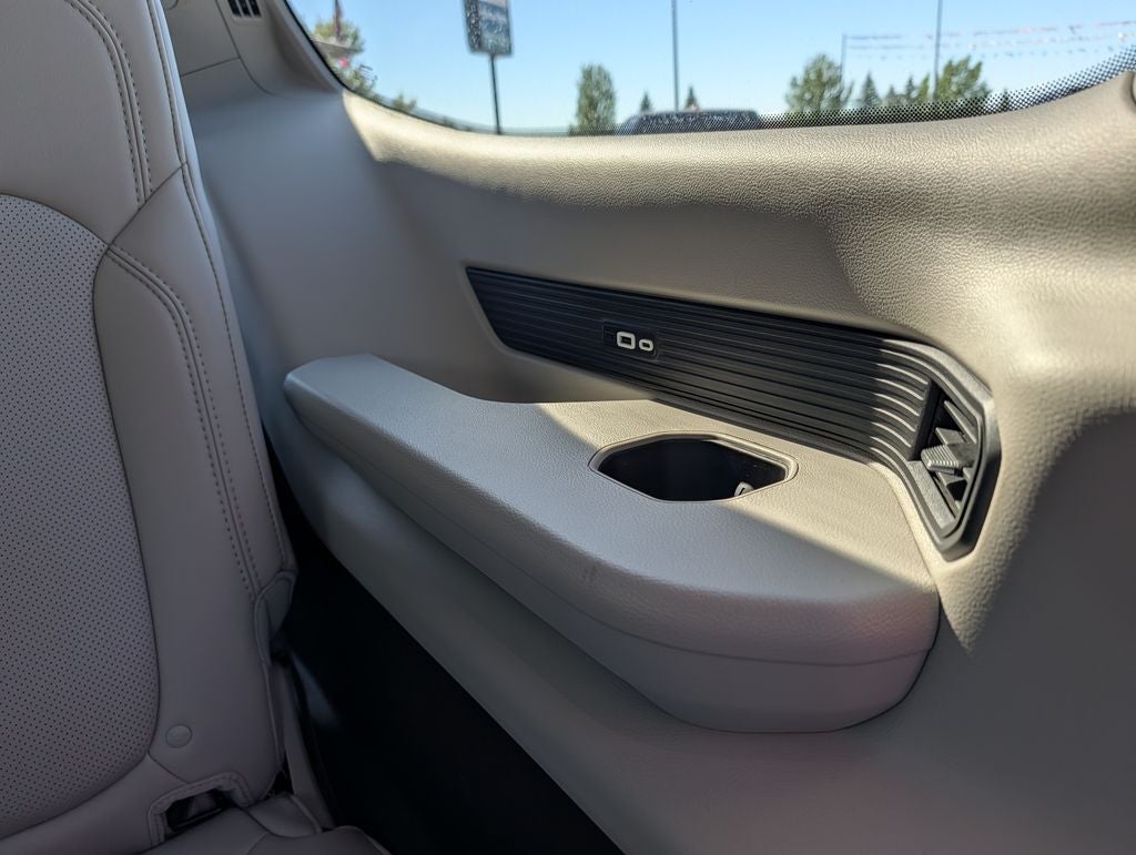 2023 Jeep Wagoneer Base 4x4
