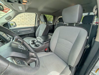 2022 RAM 1500 Classic SLT 4X4