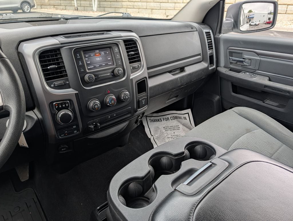 2022 RAM 1500 Classic SLT 4X4