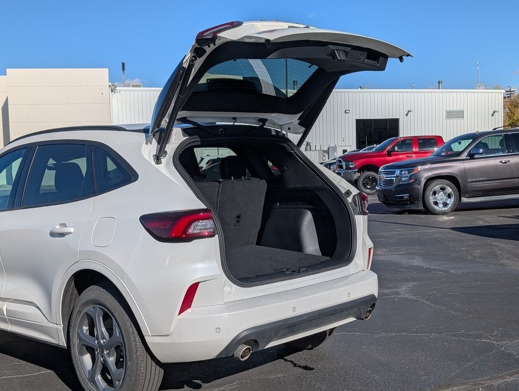 2024 Ford Escape ST-Line AWD