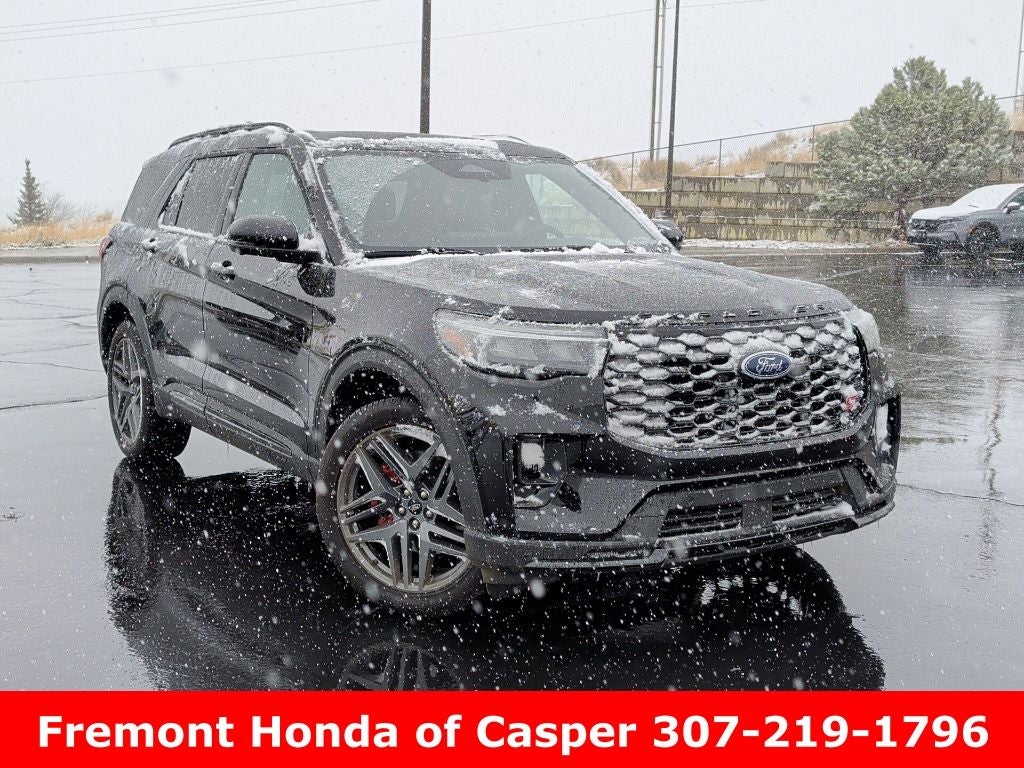 2025 Ford Explorer ST 4WD