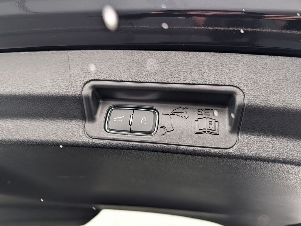 2025 Ford Explorer ST 4WD