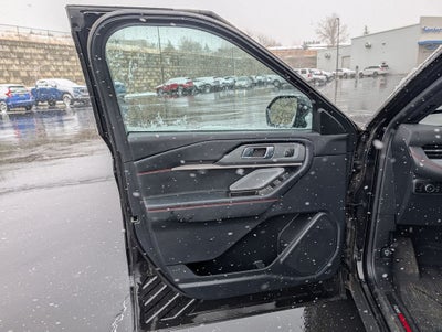 2025 Ford Explorer ST 4WD