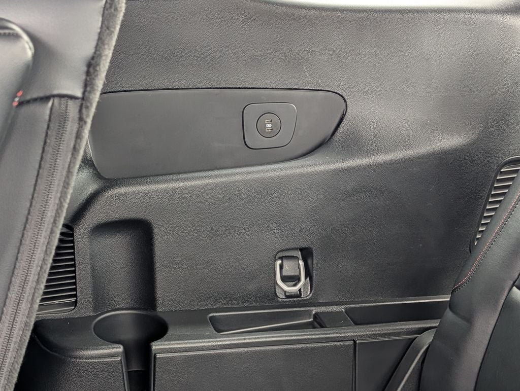 2025 Ford Explorer ST 4WD