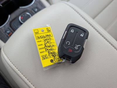 2022 GMC Acadia Denali