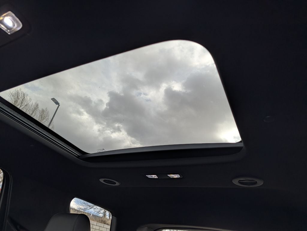 2022 Chevrolet Traverse High Country