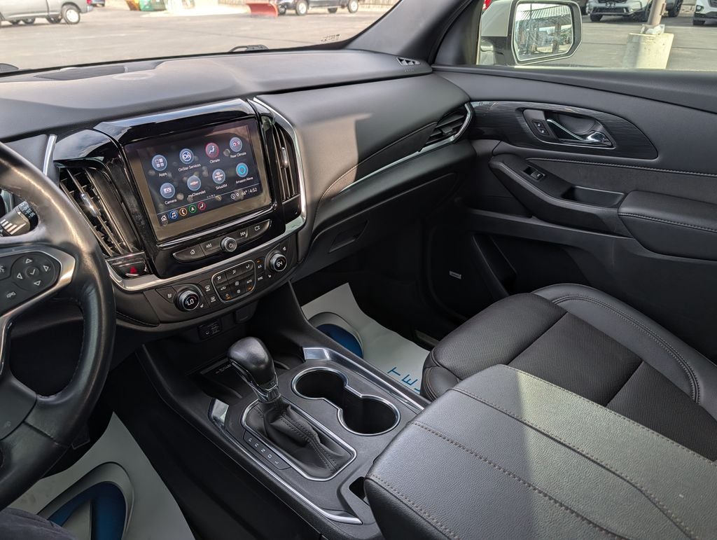 2022 Chevrolet Traverse High Country