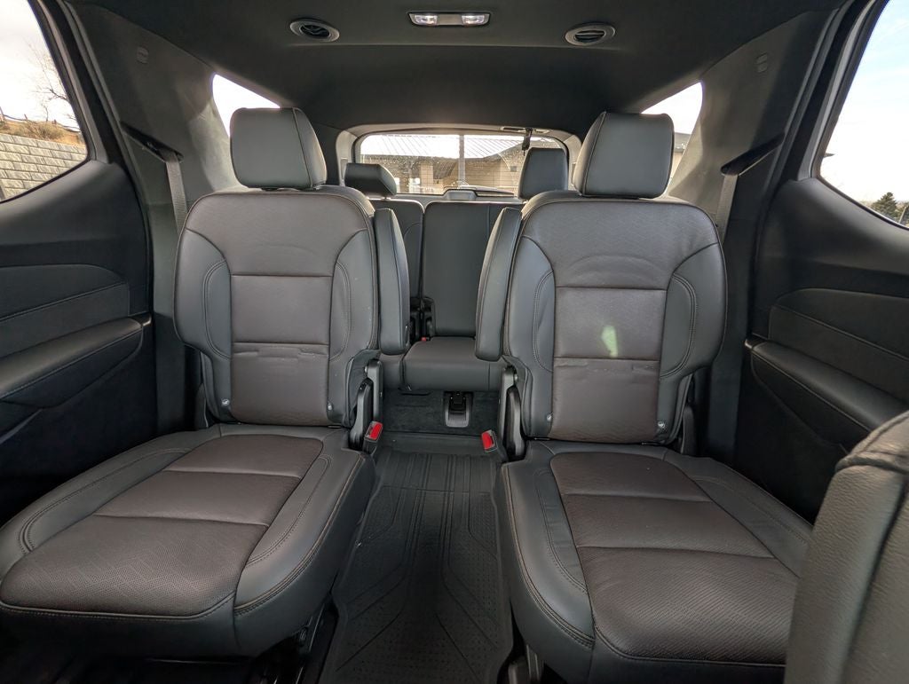 2022 Chevrolet Traverse High Country