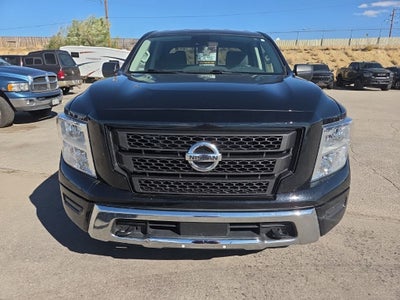 2022 Nissan Titan SV