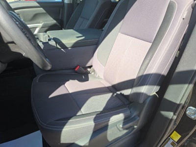 2022 Nissan Titan SV