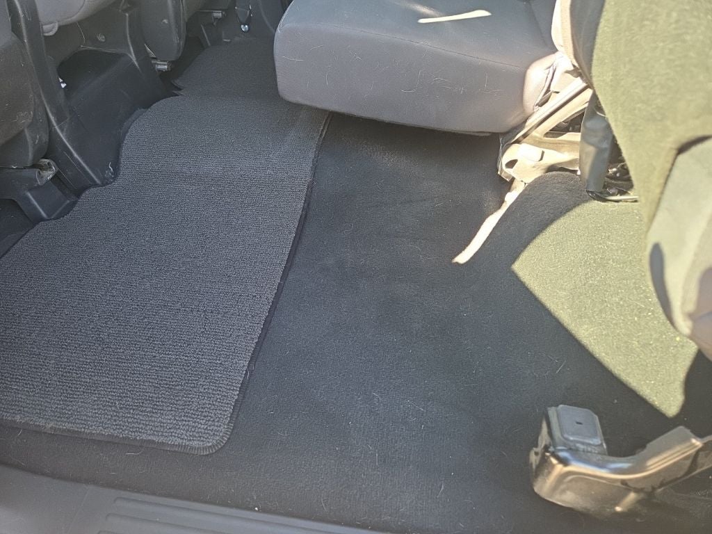 2022 Nissan Titan SV