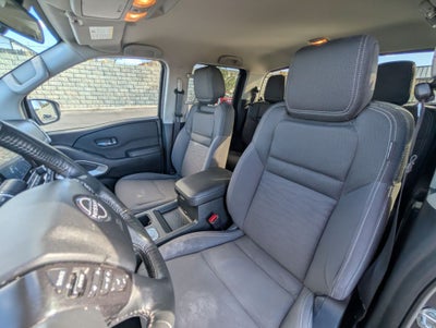 2024 Nissan Frontier SV 4X4
