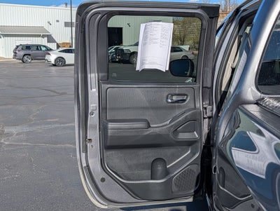 2024 Nissan Frontier SV 4X4