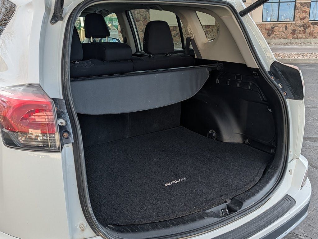 2016 Toyota RAV4 XLE