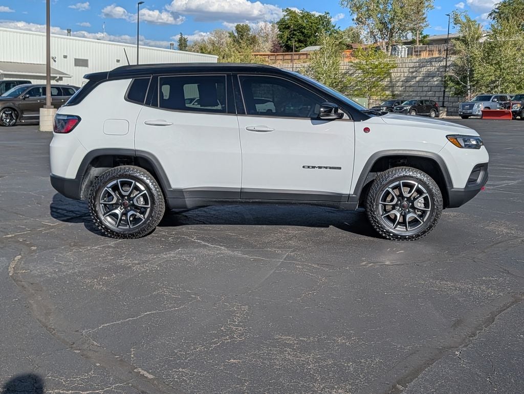 2025 Jeep Compass Trailhawk