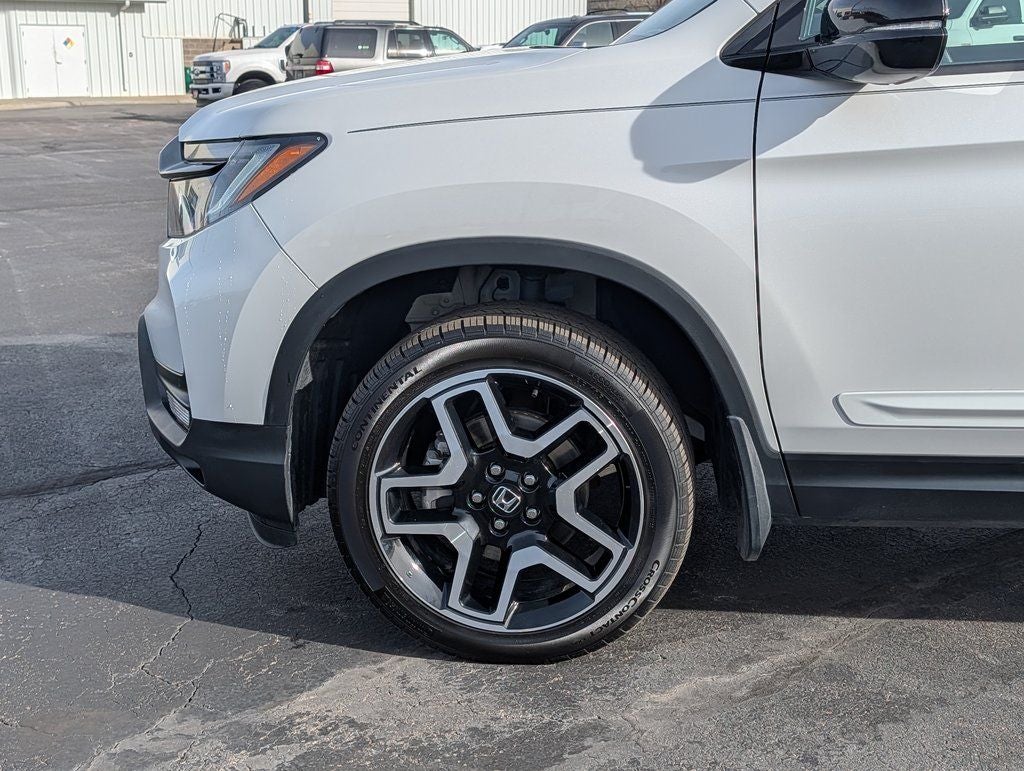 2023 Honda Passport Elite